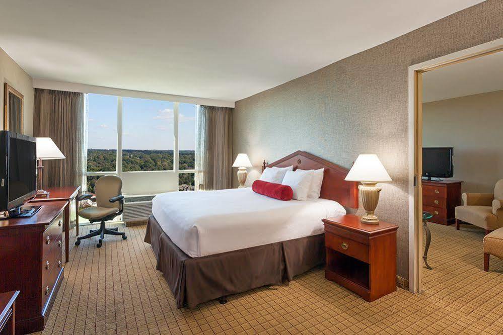 Ramada Plaza By Wyndham Atlanta Downtown Capitol Park Hotel Kültér fotó