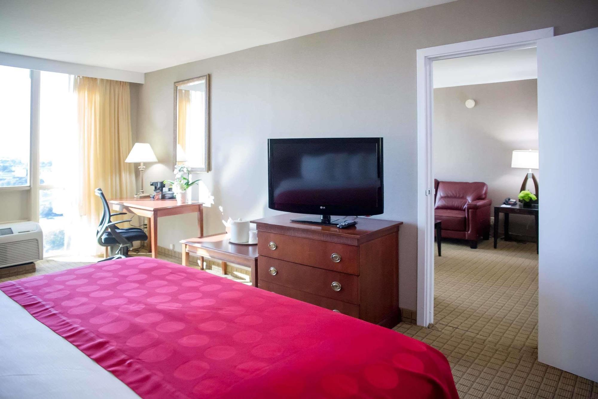Ramada Plaza By Wyndham Atlanta Downtown Capitol Park Hotel Kültér fotó