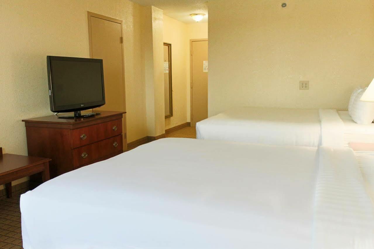 Ramada Plaza By Wyndham Atlanta Downtown Capitol Park Hotel Kültér fotó